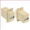 USB A型 - A型耦合器，乳白色的图片