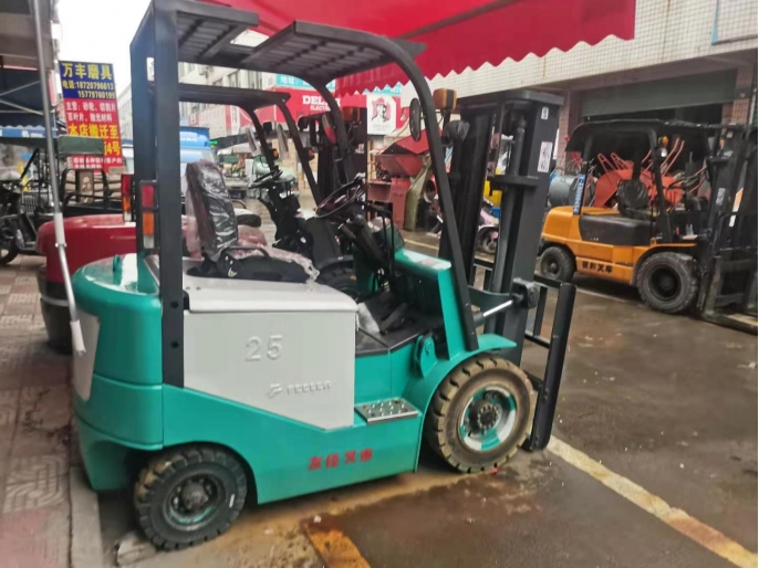 二手電動叉車